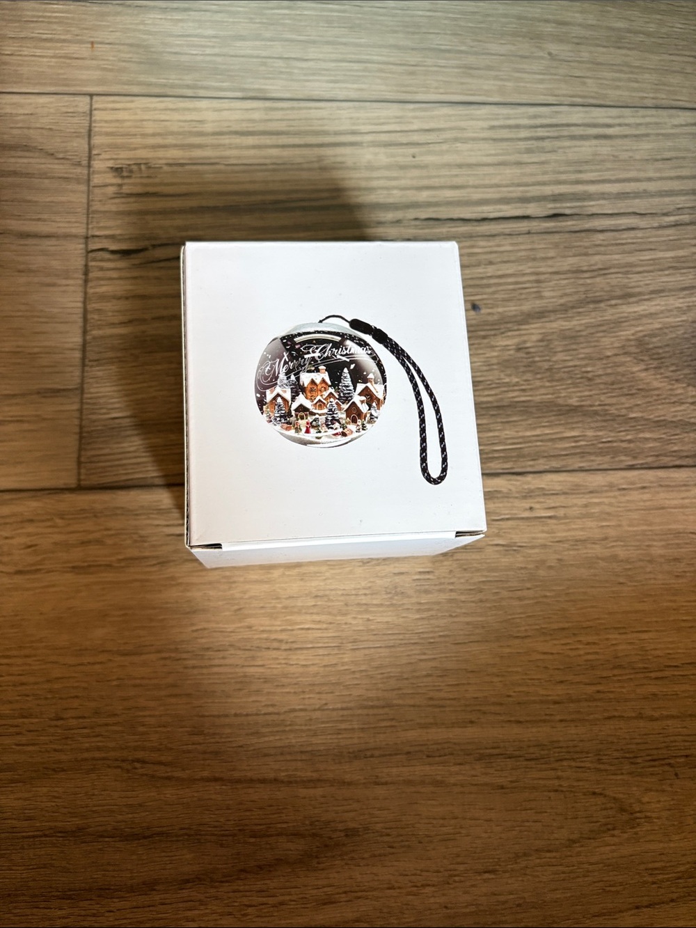Memory Pearl photo orb ornament - shows pictures and plays videos